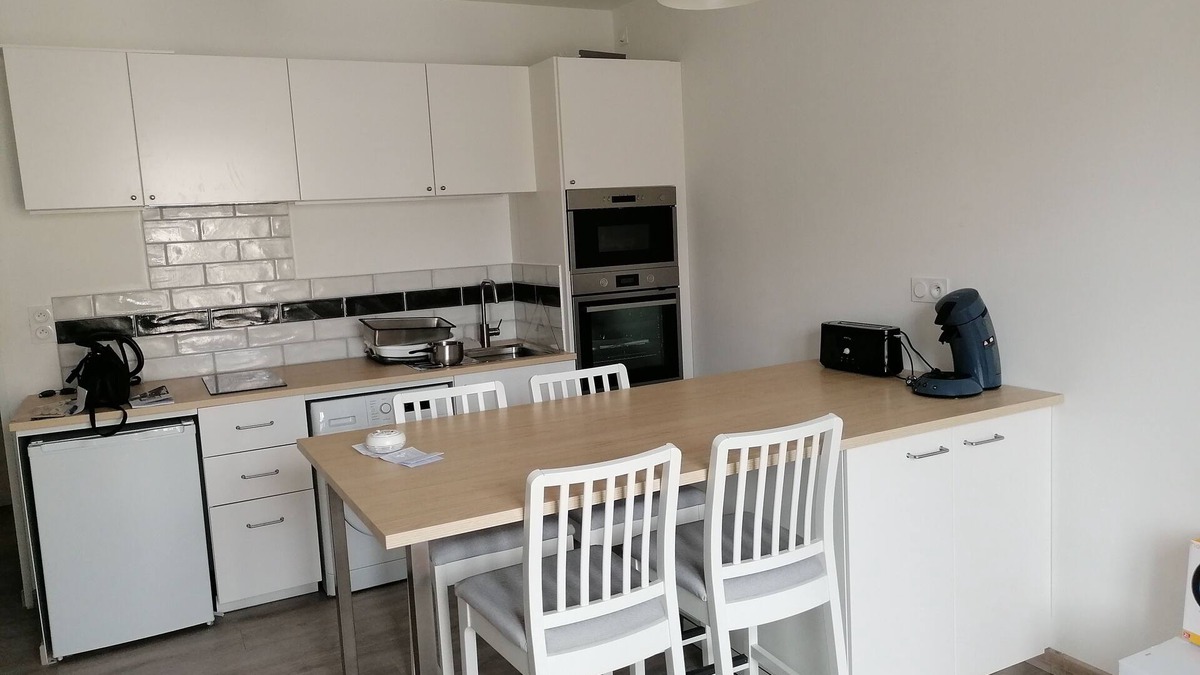 L'Ile-Bouchard Apartment | Nice apartment in the center of Touraine, in the heart of the Loire castles