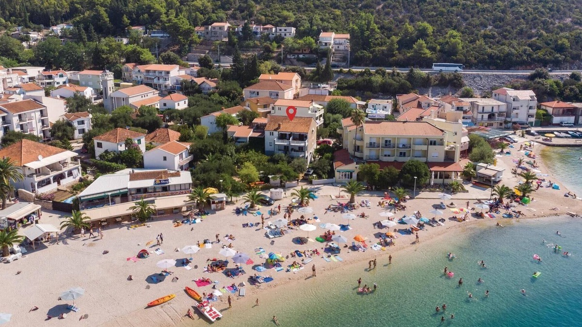 Klek Apartment | Nice apartment in Klek with WiFi