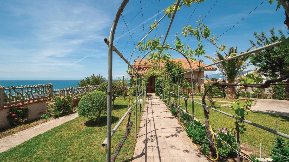 Porto Alabe Apartment | Nice apartment in Porto Alabe with WiFi