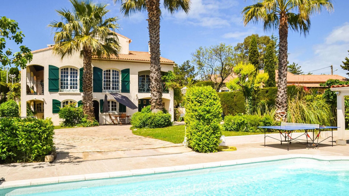 Murviel-les-Montpellier Apartment | Nice apartment in Pignan with WiFi