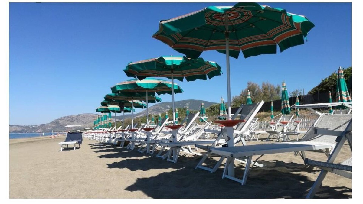 Rio Claro House | Nice apartment in the tourist village "Rio Claro 1" with lido included.