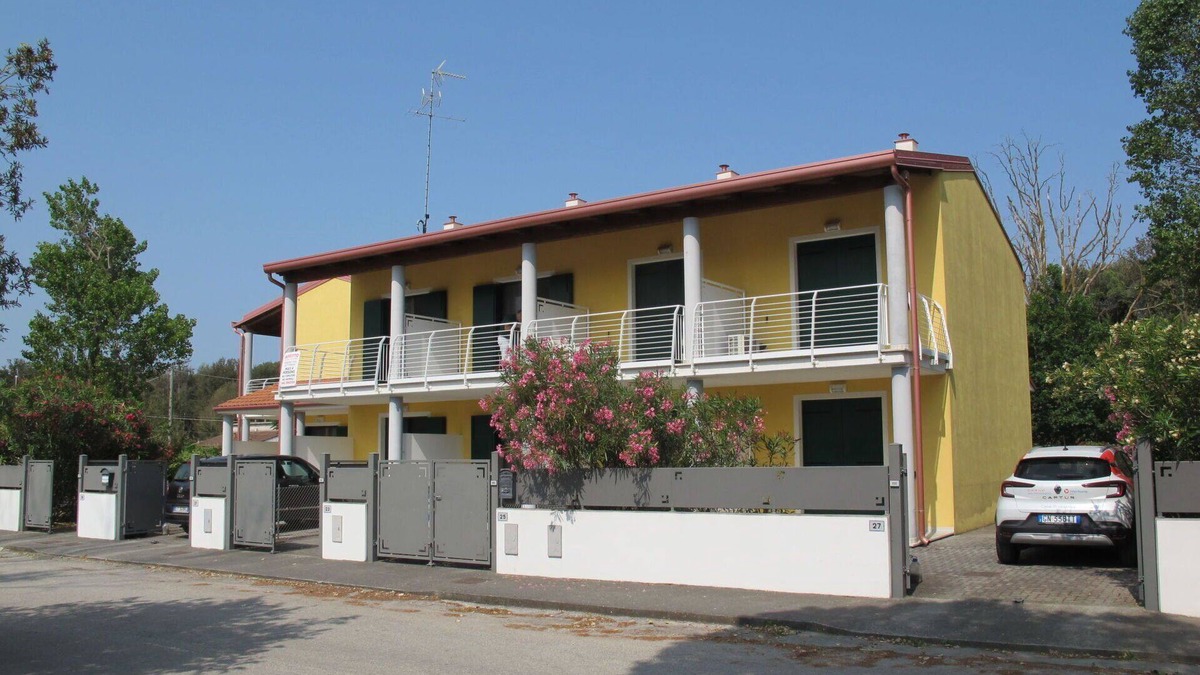 Lido di Volano House | Nice apartment in villa for 4 guests with WIFI, A/C, TV, terrace and parking