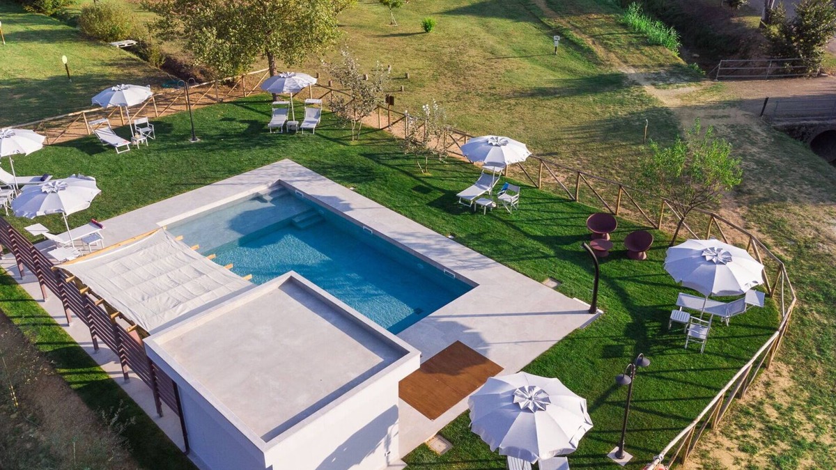 Larciano House | Nice apartment in villa for 4 guests with pool, WIFI, A/C, TV and parking