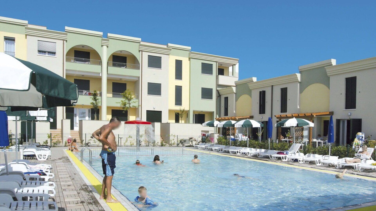 Torre di Fine House | Nice apartment in villa for 6 guests with A/C, WIFI, pool, TV, terrace and parking