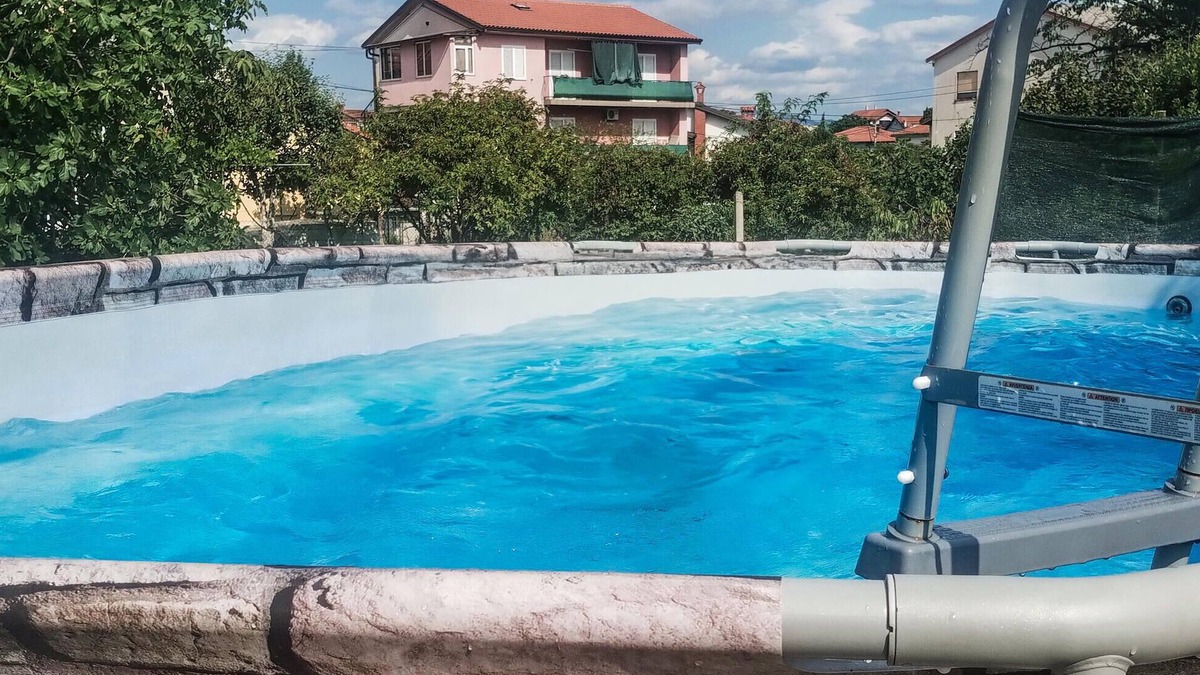 Sarsoni Apartment | Nice apartment in Viskovo with WiFi
