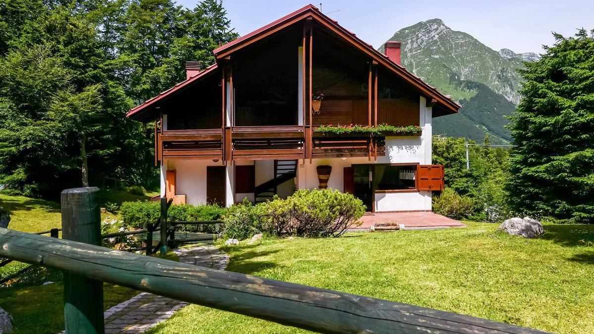 Piancavallo Apartment | Nice apartment in Busa di Villotta