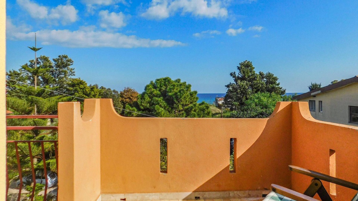 Marina di Davoli Apartment | Nice apartment in Davoli Marina CZ