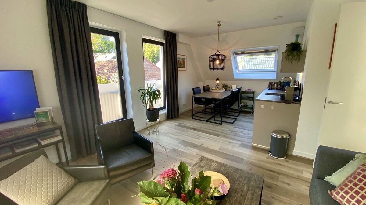 Bergen Apartment | Nice apartment, only 200 m to the center of Bergen and close to the beach!
