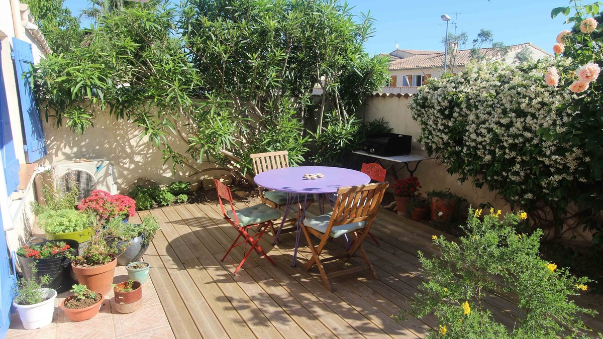 Mauguio Apartment | Nice apartment with pool Montpellier