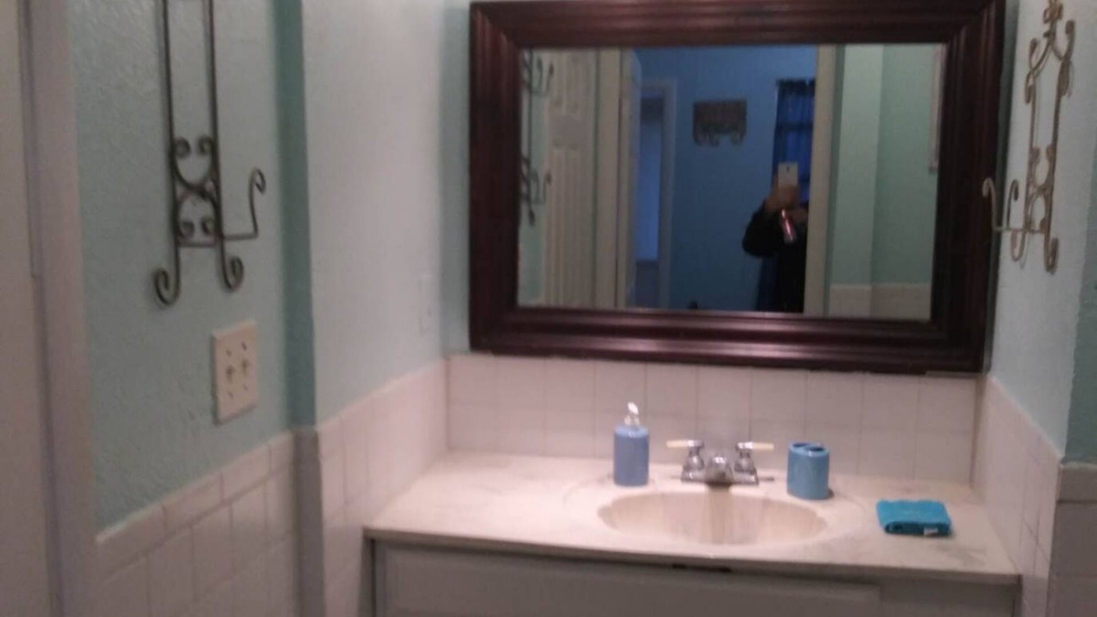 Rogers Seabreeze Apartment | Nice Beach House Apartment close to Beach
