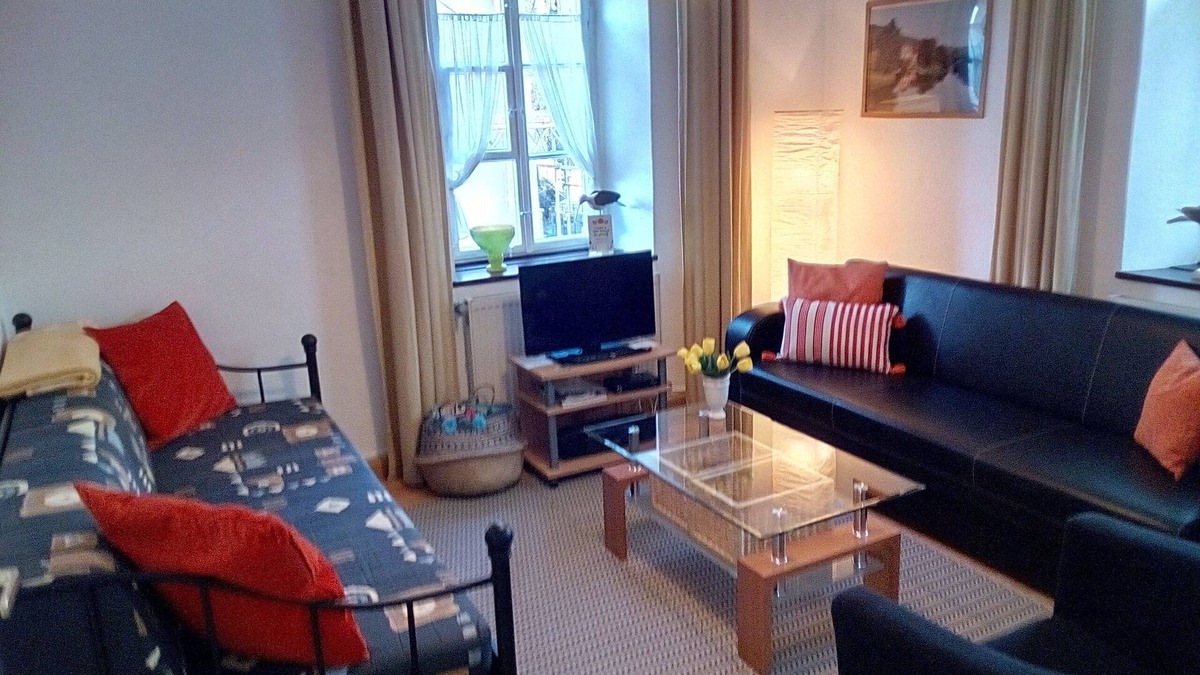 Schwaebisch Hall Apartment | Nice city apartment quiet yet close to the center, only 300m from the train station
