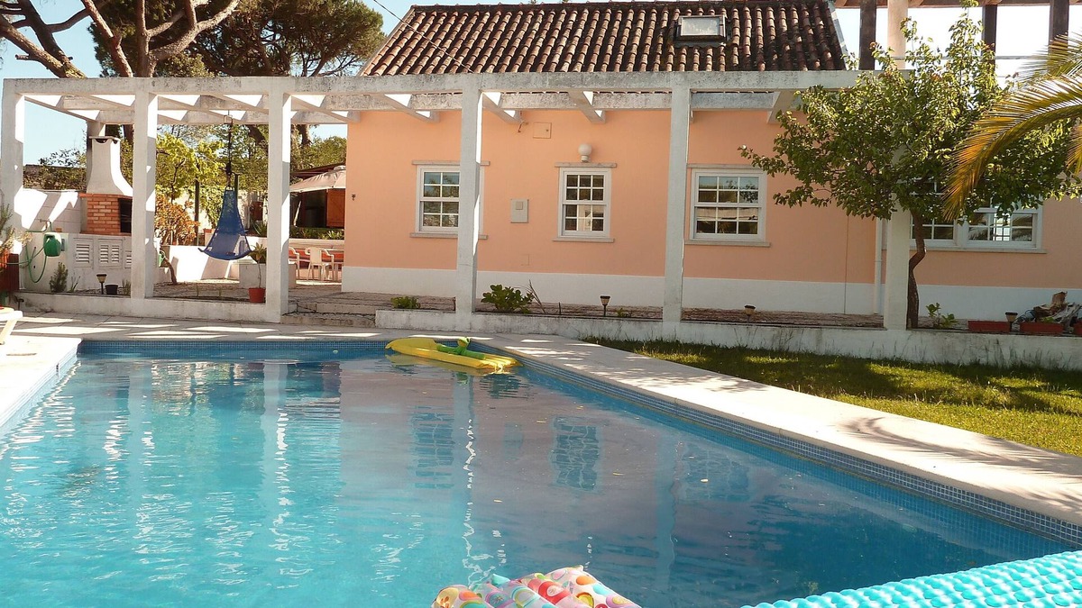 Zambujal de Baixo House | Nice holiday house near meco - Sesimbra- PORTUGAL 35klm Lisbon