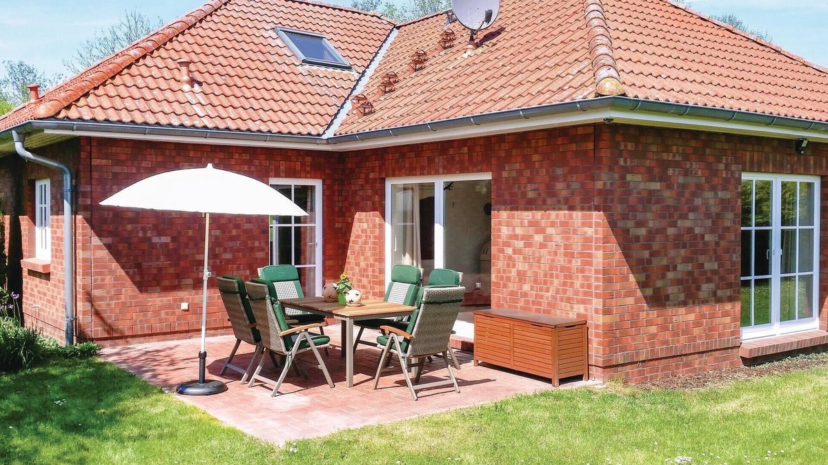 Tribohm House | Nice home in Ahrenshagen OT Tribohm