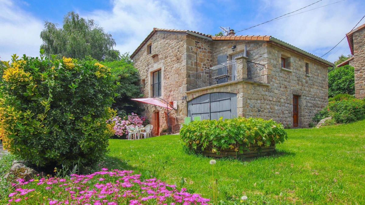 Saint-Pierre-de-Colombier House | Nice home in Saint-Pierre-de-Colomb
