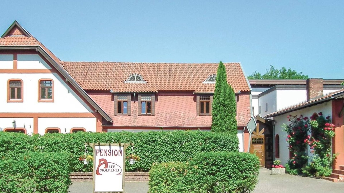 Frille House | Nice home in Petershagen OT Frille