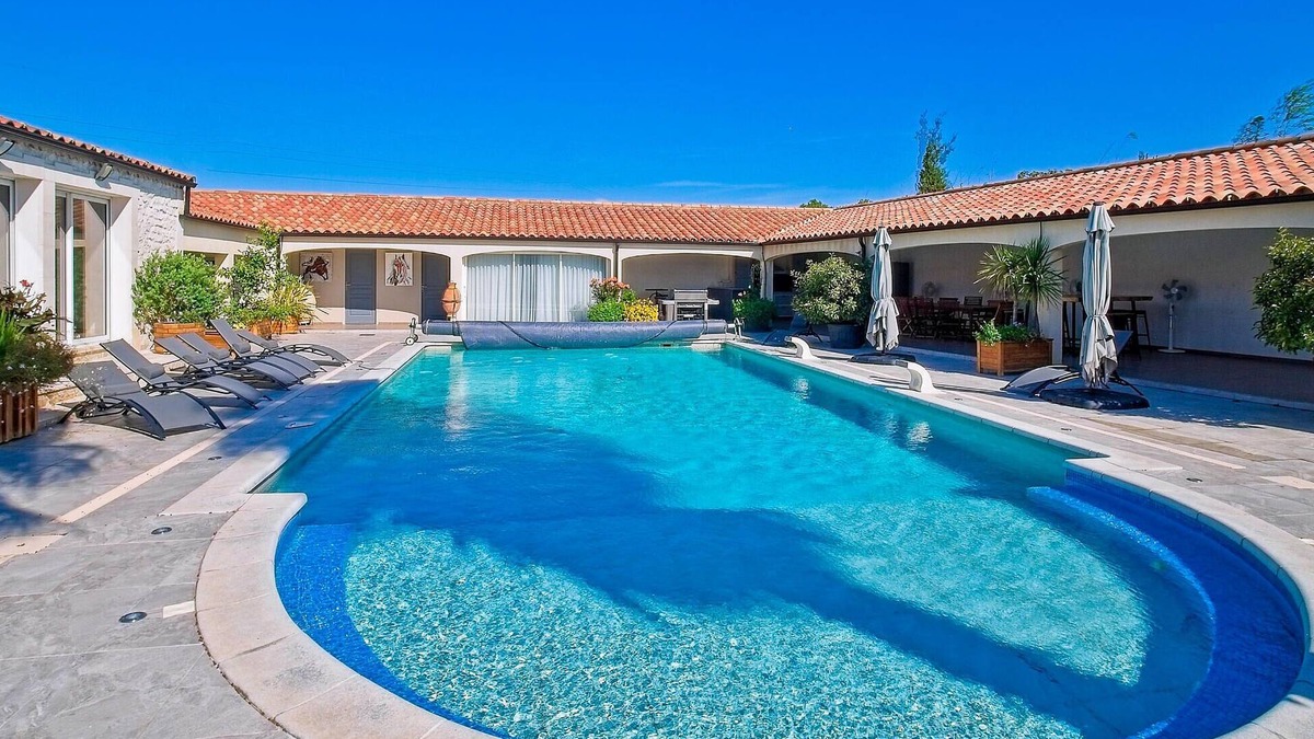 Saint-Martin-de-Crau House | Nice home in Saint Martin De Crau