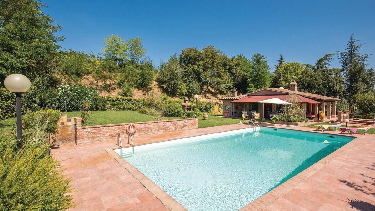Montagnano House | Nice home in Monte San Savino (AR)