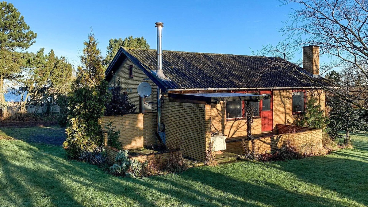 Sandvig House | Nice home in Allinge with kitchen