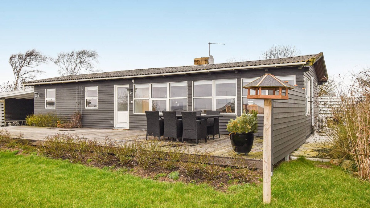 Næs House | Nice home in Assens with house sea view