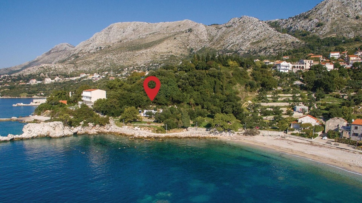 Plat House | Nice home in Dubrovnik with kitchen