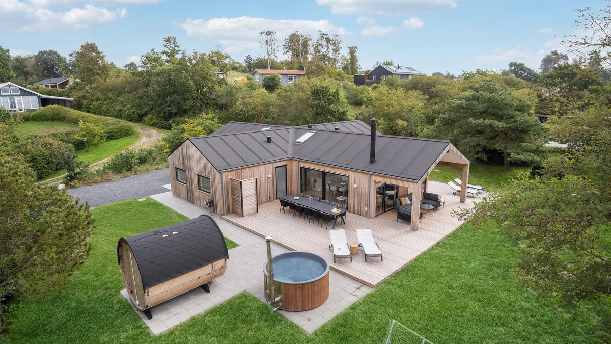 Egsmark Strand House | Nice home in Ebeltoft with sauna