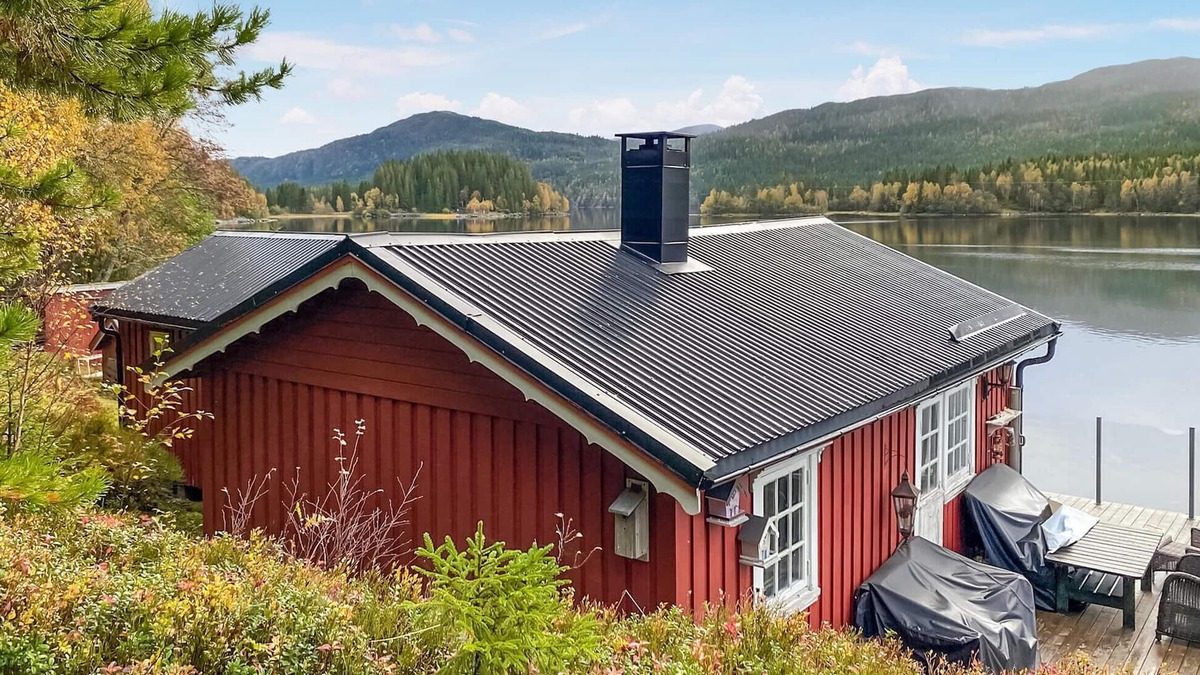 Verran House | Nice home in Follafoss with lake view