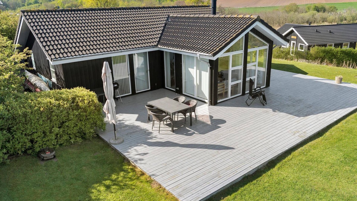 Diernæs House | Nice home in Haderslev with lake view