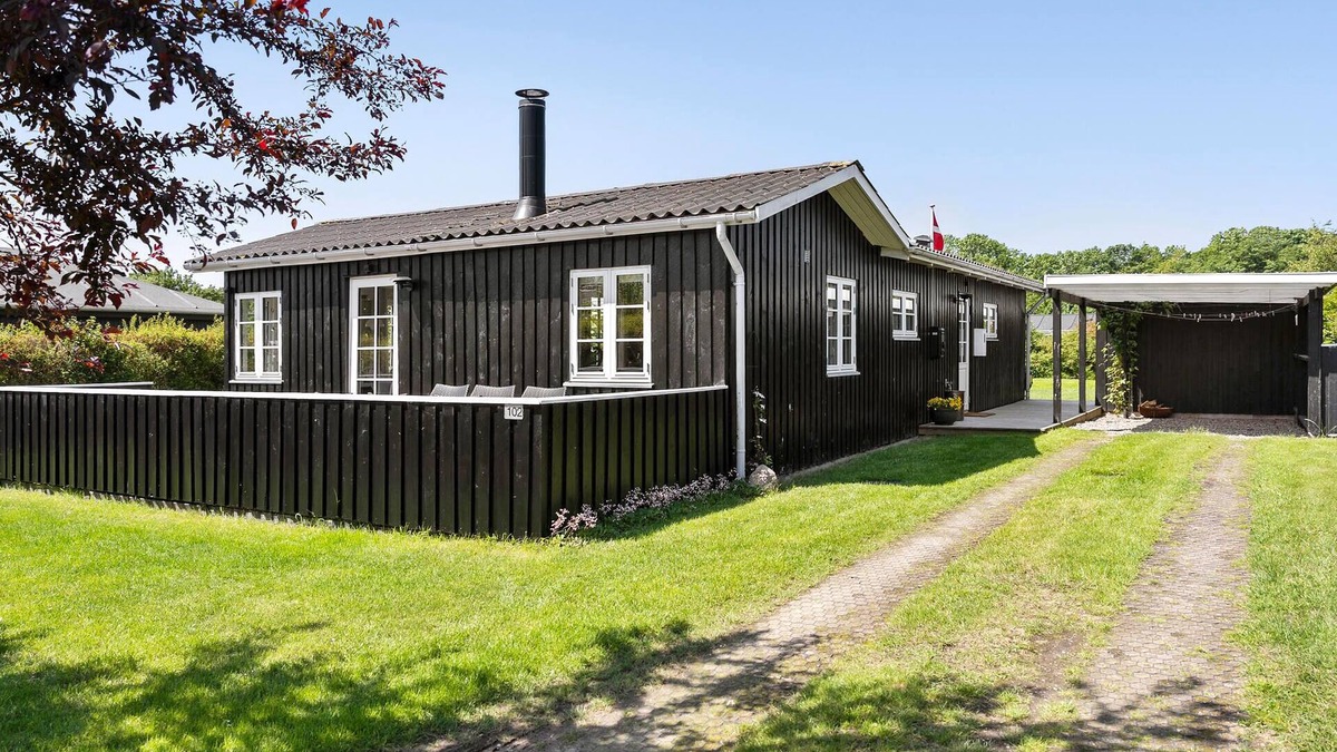 Diernæs Strandby House | Nice home in Haderslev with WiFi