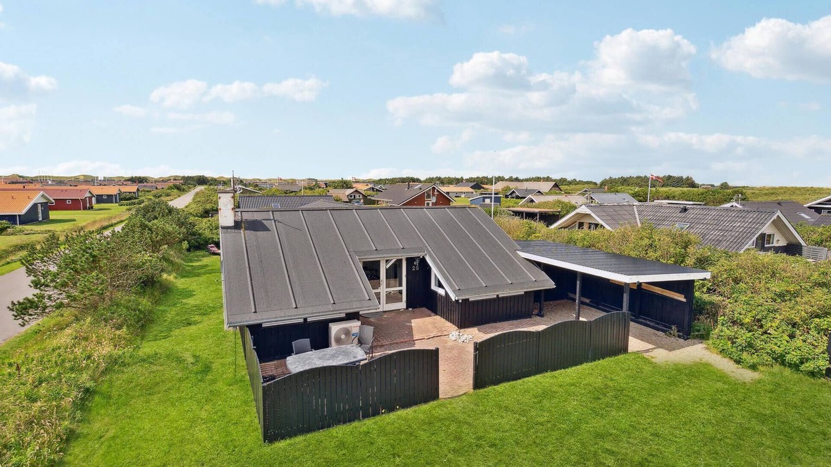 Harboore House | Nice home in Harboøre with sauna
