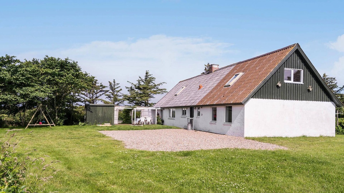 Harboore House | Nice home in Harboøre with WiFi