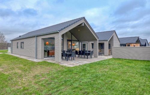 Jesendorf House | Nice Home In Jesendorf With Sauna