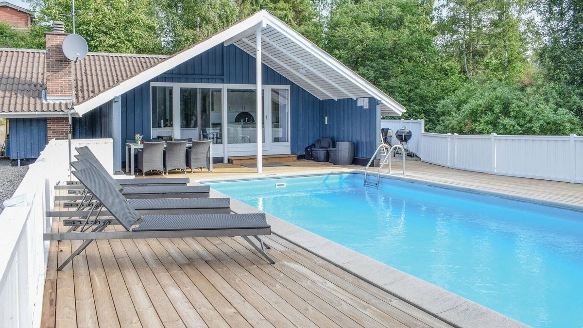 Knebel House | Nice home in Knebel with WiFi