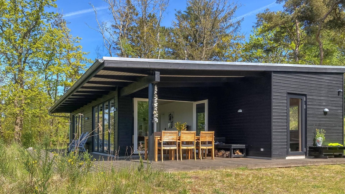 Knebel House | Nice home in Knebel with house sea view