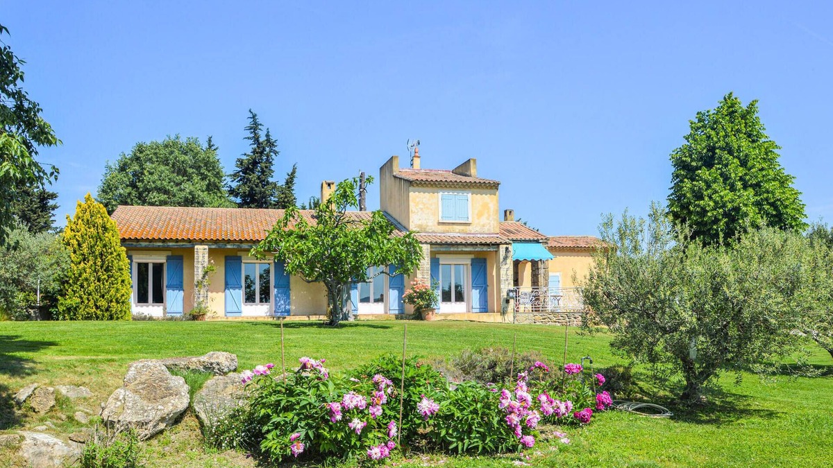 Lancon-Provence House | Nice home in Lançon-Provence