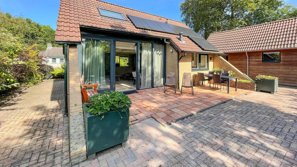 Lauwersoog House | Nice home in Lauwersoog with WiFi