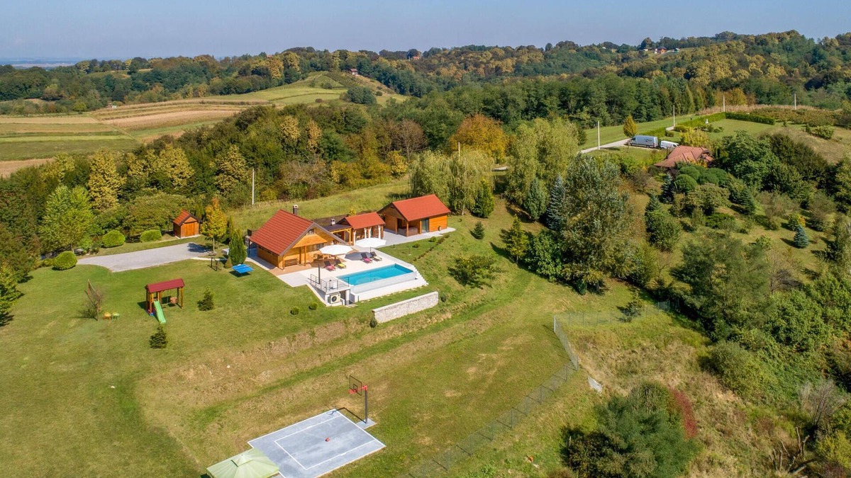 Varazdin House | Nice home in Lovrecan with sauna