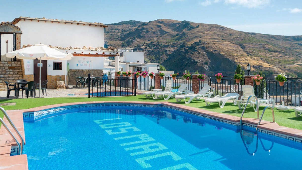 Mecina Bombaron House | Nice home in Mecina Bombarón with WiFi