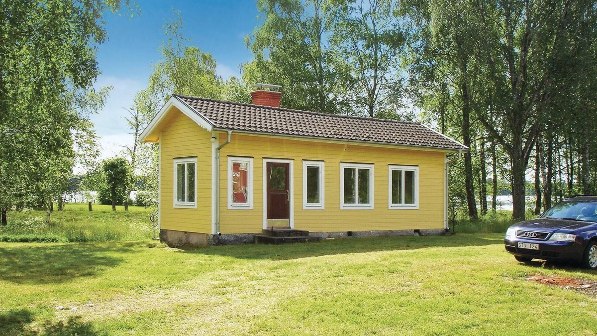 Ryd House | Nice home in Ryd with lake view
