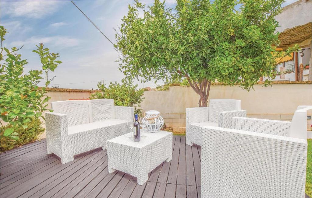 Scoglitti House | Nice Home In Scoglitti With Wifi