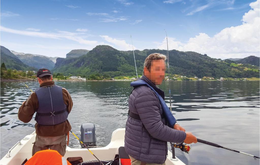 Strandebarm House | Nice home in Strandebarm with 2 Bedrooms and WiFi