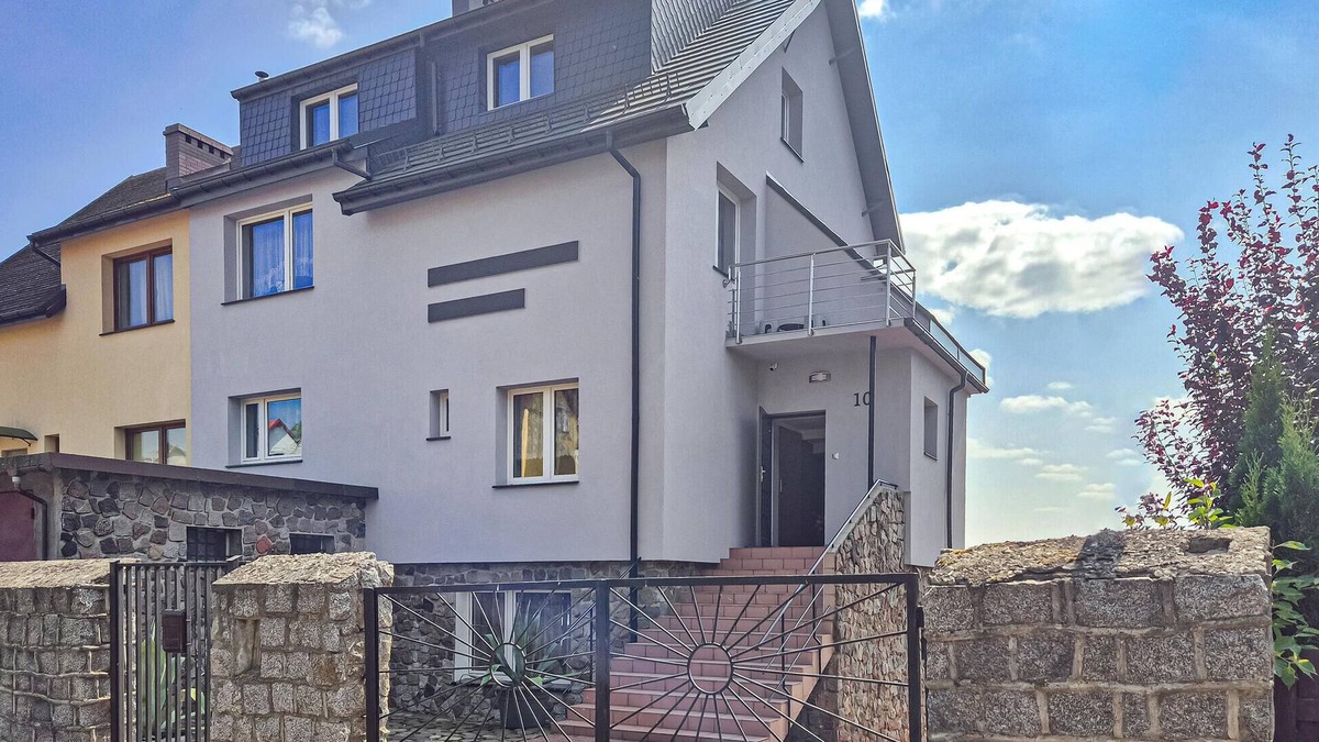 West Pomeranian Voivodeship House | Nice home in Szczecin with WiFi