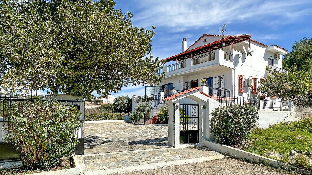Theologos House | Nice home in Theologos with Wi-Fi