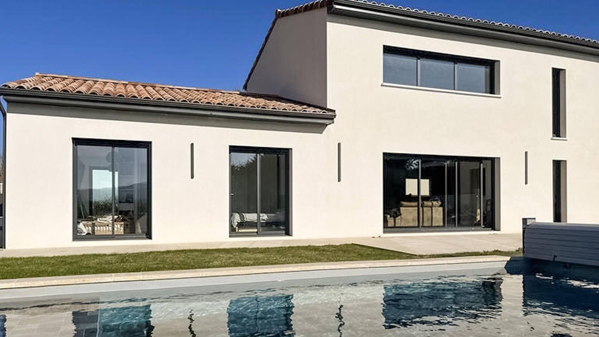 Valaurie House | Nice home in Valaurie