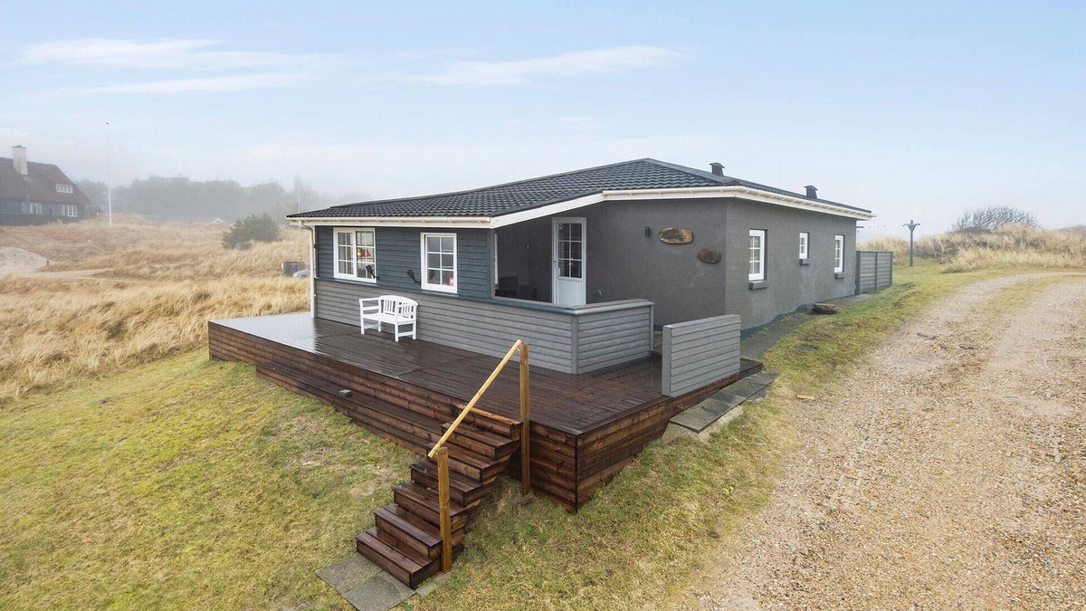 Vejers Strand House | Nice home in Vejers Strand with sauna
