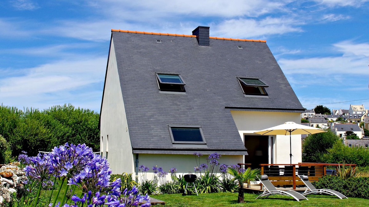 Poulgoazec House | Nice new house 3 * magnificent sea view - Calm and tranquility - Wifi/Canalsat