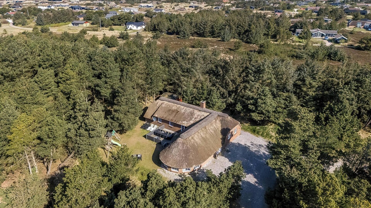 Klegod Strand Cottage | Nice pool house for 12 persons - 1021