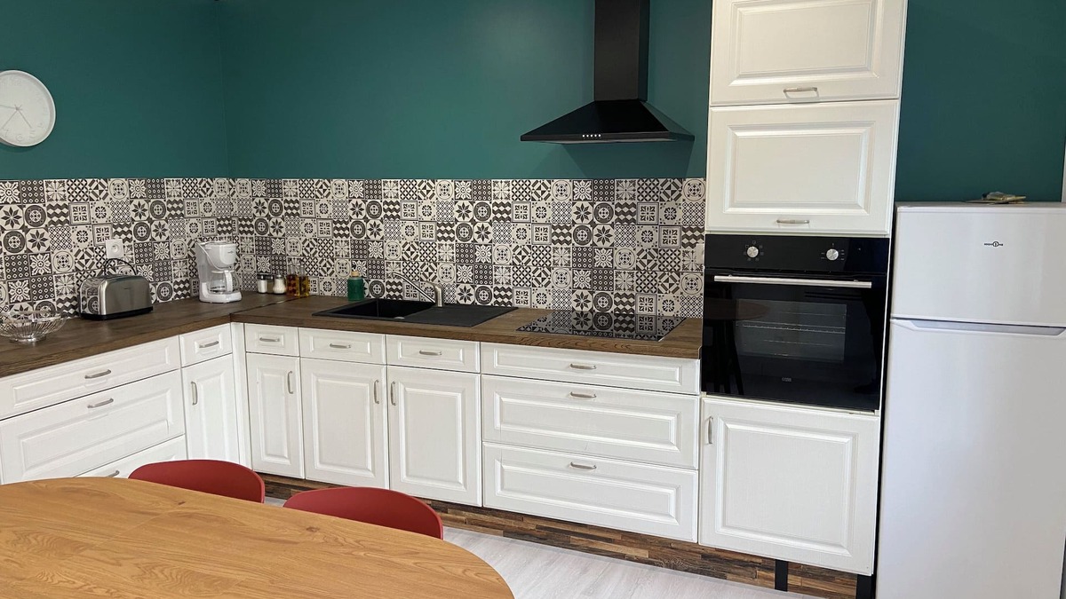 Bruay-la-Buissiere Apartment | Nice, quiet studio