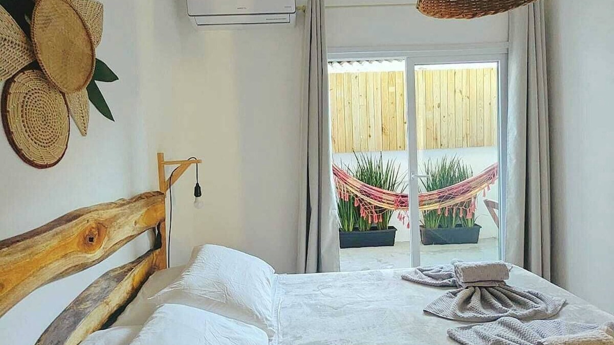 Lagoa Pequena Apartment | Nice renovated apartment, 1 bedroom, 5 min from the beach