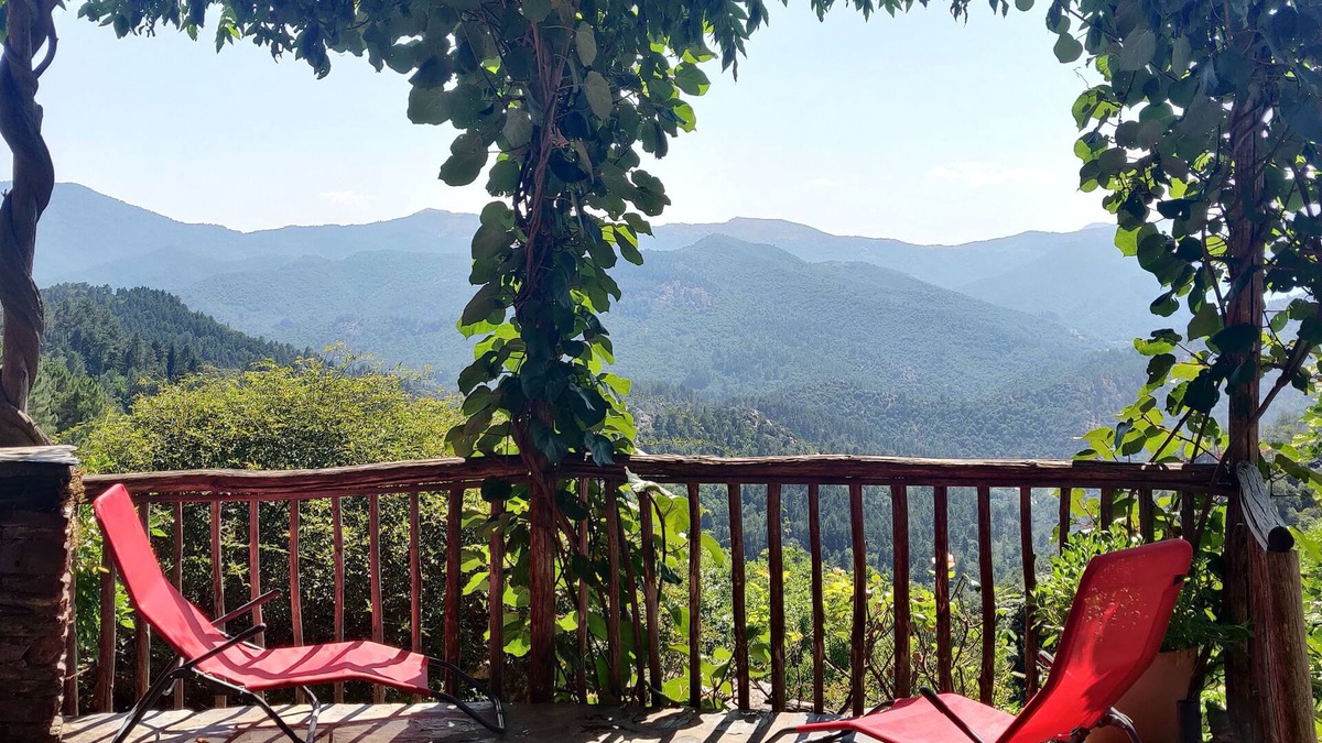 Moissac-Vallee-Francaise Apartment | Nice self catering cottage - holiday rental in the Cevennes with great views