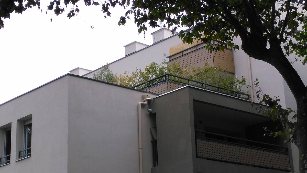 Saint-Priest Apartment | Nice very bright apartment F3 of 62.5 m² with private parking